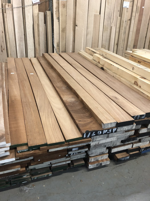4/4 Rough Cut Mahogany Lumber Pack