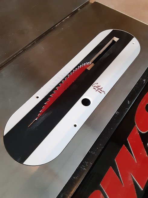 kjpselecthardwoods.com