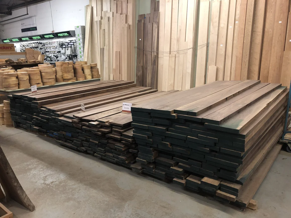 Walnut Rough Cut Lumber Pack